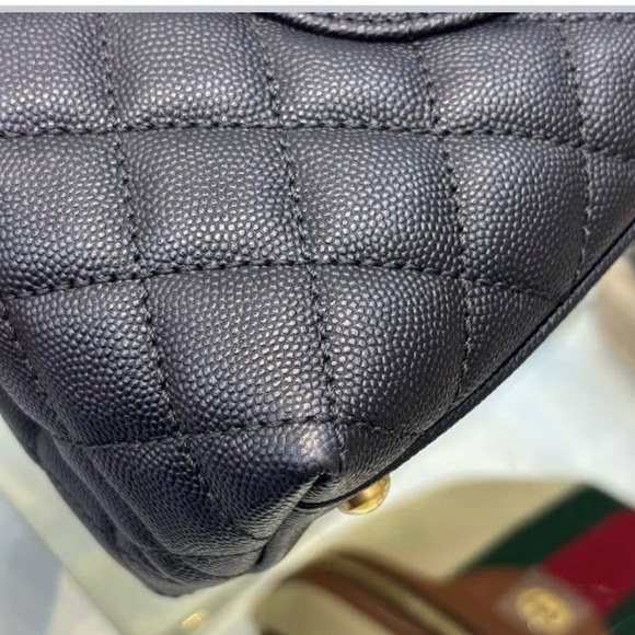 Chanel Coco - Picture 9 of 12